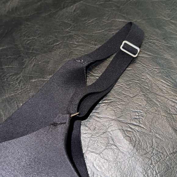 Soma Bra Bundle, one Black & one Nude, Size 34D, EUC - Picture 3 of 6